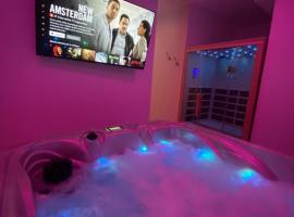 Eaux Spa, hotel con jacuzzi en Rouen