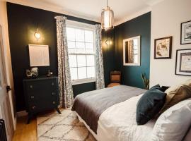 Artistic hideaway within York’s ancient city walls, hotel di York