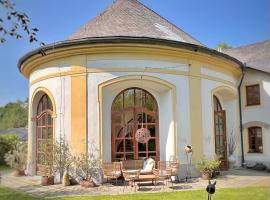 Kaple svaté Markéty, hotel di Žďár nad Sázavou