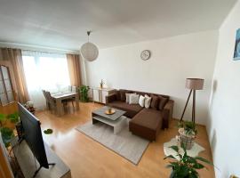 Apartman Lienka FREE PARKING CITY CENTRE, hotel v Trenčíne