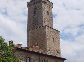 La Casina tra le Torri، فندق في سان جيمنيانو