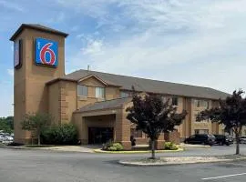 Motel 6-Indianapolis, IN - Airport