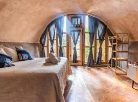 Caliu Earthship Ecolodge