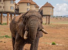 Salt Lick Safari Lodge, hotel en Tsavo