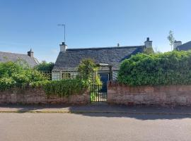 Lydia Cottage - Cromarty, hotel i Cromarty