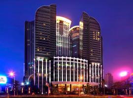 Sheraton Shenzhen Futian Hotel, отель в Шэньчжэне