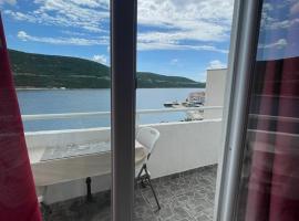 Apartments Mango: Neum şehrinde bir otel