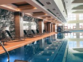 Hotel Piatra Mare, khách sạn có hồ bơi ở Poiana Brasov