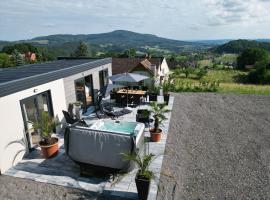 Feriendomizil Schleich am Steinriegl, hotel sa Bad Gleichenberg