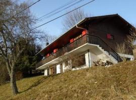 Bernex(74) Appartement 4 personnes dans chalet vue imprenable, hotell i Bernex