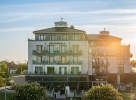 Küstenperle Strandhotel & Spa, ξενοδοχείο στο Büsum