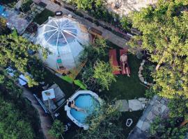 Sky Room - Carrara Bubble Room Tuscany Nel ex Convento delle Suore, glamping in Carrara