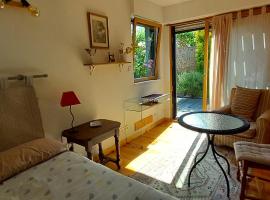 Chambre avec terrasse Chez Anne, hotel a Rennes