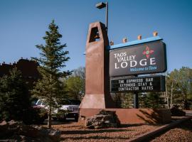 Taos Valley Lodge, hotel din Taos