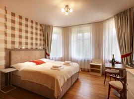 APARTMÁNY ADAM, hotel u gradu Jahimov