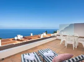 Cosy flat with sea views in Santa Ursula