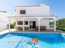 #072 Casa Longa by Home Holidays