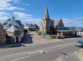 Colin Young Place, hotel din Nairn