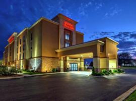 Hampton Inn & Suites Clarksville, hotel din Clarksville