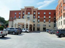 Hampton Inn & Suites Cincinnati / Uptown - University Area, hotell sihtkohas Cincinnati