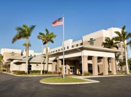 Homewood Suites Fort Myers Airport - FGCU, hotelli kohteessa Fort Myers