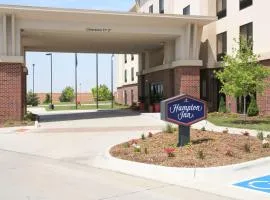 Newly Renovated Hampton Inn Omaha West Lakeside