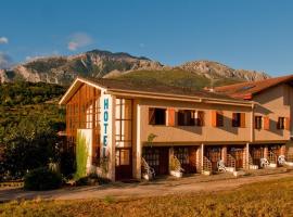 Hotel Torrecerredo, hotel a Arenas de Cabrales