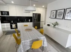 Modern 1 Bedroom City Center Aveiro Apartment