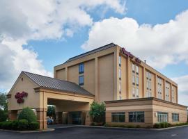 Hampton Inn Newport News-Yorktown, khách sạn ở Newport News