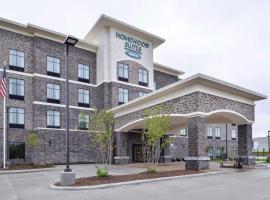 Homewood Suites Des Moines Airport, hotel ramah hewan peliharaan di Des Moines