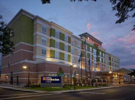 Hilton Garden Inn Corning Downtown, hotel u gradu 'Corning'