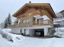 Superbly located premium chalet with Sauna