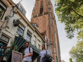 Long John's Pub & Hotel, hotel em Amersfoort