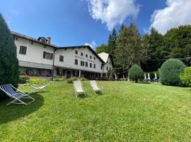 Albergo Rifugio Cainallo，Esino Lario的飯店