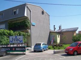 Guest House Ivac Inn Zagreb Airport, hospedagem domiciliar em Velika Gorica