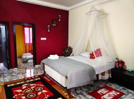 Mannat Inn Homestay (Mysore), hotel v mestu Mysore