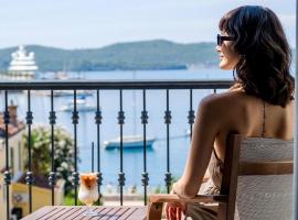 Casa Manor Boutique Hotel, hotel a Tivat