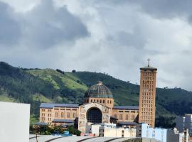 Ampla Casa em Aparecida, ξενοδοχείο σε Aparecida