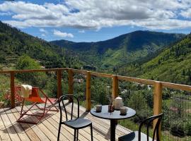 Casa Raposa Lodges - Terrace Mountain View, дешевий готель у місті Мантейгаш