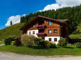 Lenzerhof – hotel w mieście Grän