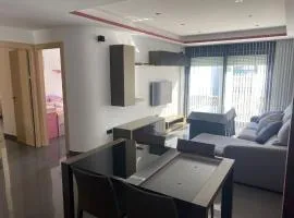 APARTAMENTO EXCLUSIVO EN ZONA MONUMENTAL con aparcamiento incluido