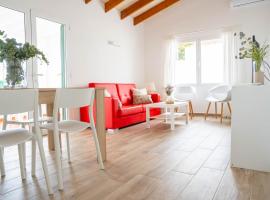 Apartamento Calan Bosch, Ciutadella, hotel di Cala' en Bosch