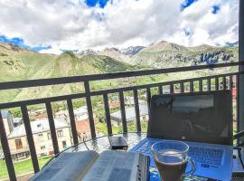 Kazbegi 4U, hótel í Kazbegi