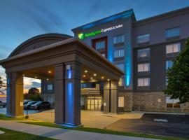 Holiday Inn Express Kingston Central, an IHG Hotel, hotel en Kingston