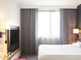 Moxy Southampton, hotel em Southampton