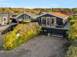 Awesome Home In Haderslev With Kitchen