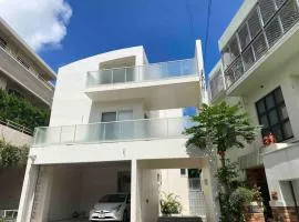 貸切別荘カリイ Vacation Rental KALLY Naha Okinawa