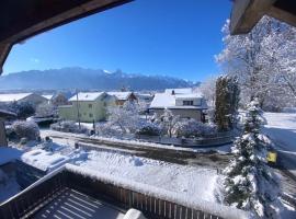 Swiss Alps View Apartment - contactless self check-in, hotel di Thun