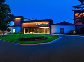 Courtyard by Marriott Dulles Airport Herndon/Reston, ξενοδοχείο σε Herndon