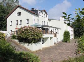 Hotel Carolaruh, hotel in Bad Elster